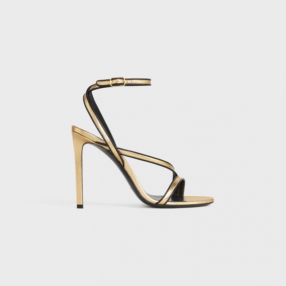 Céline
Gold Sharp Laminated 110 Sandals
Size: EU 38 - Picture 3 of 3
